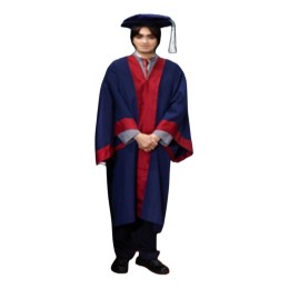 大量訂製榮譽博士學位畢業袍  香港大學 HKU   紅色緞面黑色禮服  名譽大學院士畢業袍  寶藍色六角帽  白色流蘇  DA598 大量訂製榮譽博士學位畢業袍  香港大學 HKU   紅色緞面黑色禮服  名譽大學院士畢業袍  寶藍色六角帽  白色流蘇  DA598
